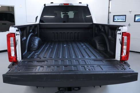 Used 2023 Ford F250 XLT image 18