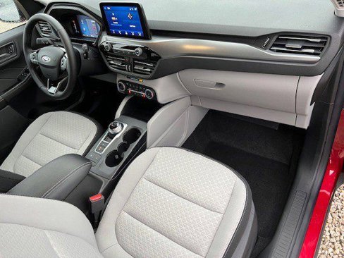 New 2026 Ford Escape Active image 15
