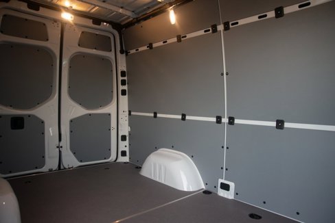 Used 2025 Mercedes-Benz Sprinter 2500 image 38