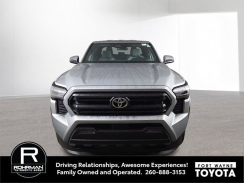 New 2025 Toyota Tacoma SR5 image 3