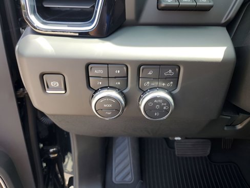 New 2026 GMC Sierra 2500 Denali Ultimate image 32