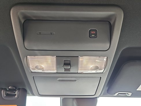 New 2025 Nissan Frontier PRO-4X image 21