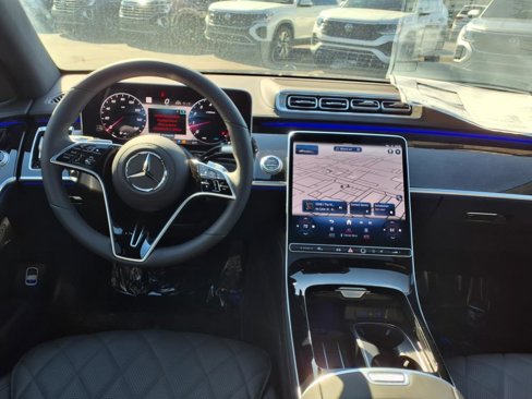 New 2025 Mercedes-Benz S 580 4MATIC Sedan image 11