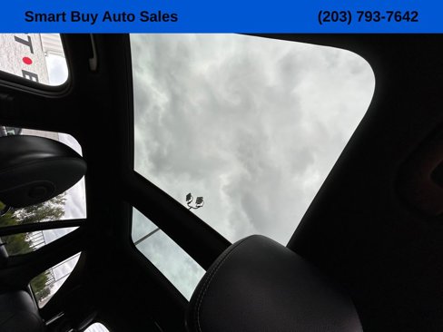 Used 2019 Mercedes-Benz GLC 300 4MATIC image 16