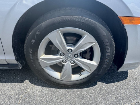 Used 2020 Honda Odyssey EX image 10