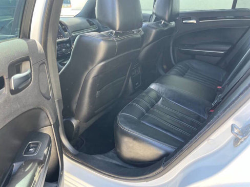 Used 2018 Chrysler 300 S w/ 300S Premium Group image 10