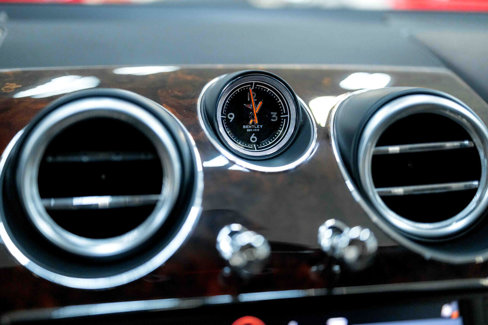Used 2018 Bentley Bentayga image 52