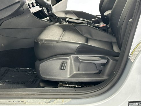 Used 2017 Volkswagen Golf Alltrack SE image 25