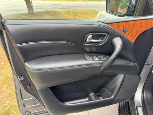 Used 2018 INFINITI QX80 2WD image 12