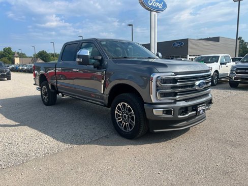 New 2025 Ford F250 Platinum w/ Platinum Plus Package image 2