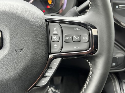 New 2025 RAM 2500 Limited image 17
