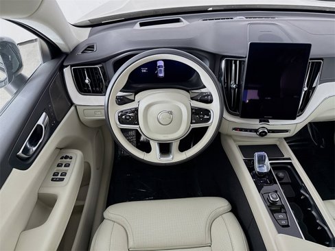 New 2026 Volvo XC60 B5 Ultra w/ Protection Package image 24