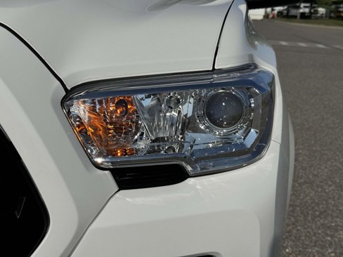Used 2023 Toyota Tacoma SR image 6