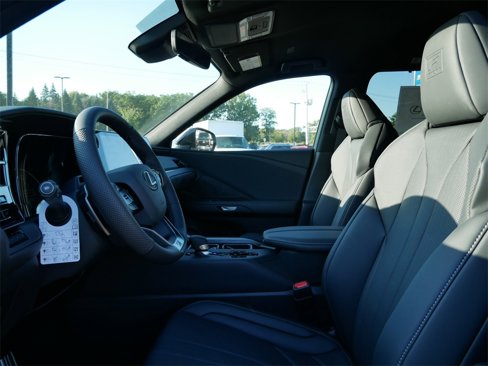 New 2026 Lexus TX 500h AWD image 8