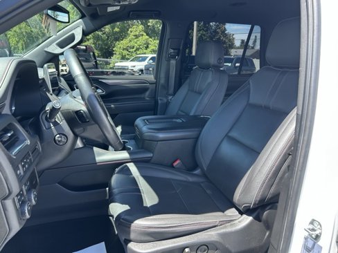 Used 2022 Chevrolet Tahoe RST w/ Luxury Package image 14
