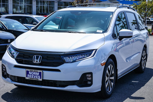 New 2026 Honda Odyssey EX-L image 3
