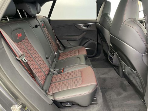 New 2025 Audi RS Q8 performance image 22