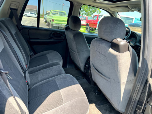 Used 2008 Chevrolet TrailBlazer LT w/ Sun And Sound Package image 13