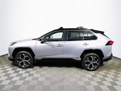 Certified 2025 Toyota RAV4 XSE image 5