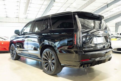 Used 2025 Cadillac Escalade V w/ LPO, Floor Liner Package image 7