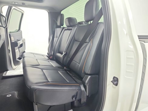 New 2025 Ford F250 Lariat w/ Black Appearance Package image 41