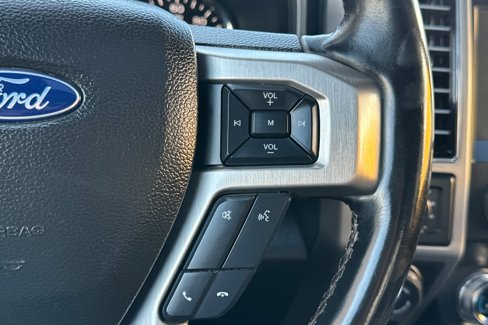 Used 2019 Ford F150 Platinum image 36