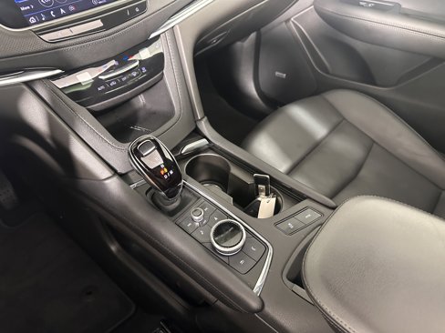 Certified 2023 Cadillac XT5 Premium Luxury image 22