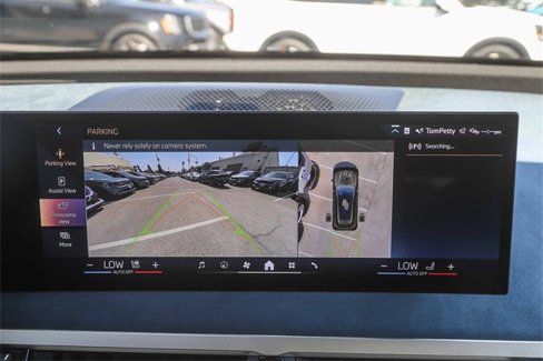 Used 2025 BMW iX xDrive50 w/ Convenience Package image 24