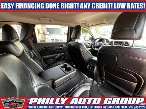 Used 2019 Jeep Cherokee Latitude Plus image 22