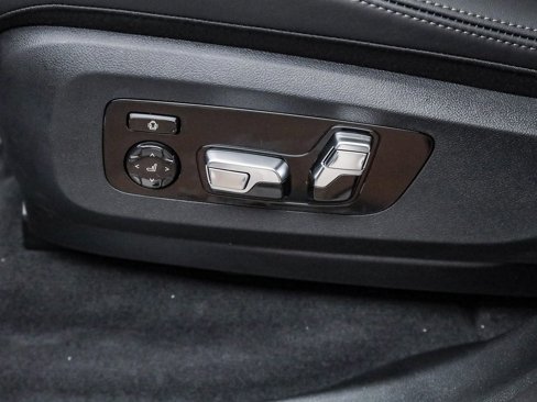 New 2026 BMW X5 sDrive40i w/ M Sport Package image 22