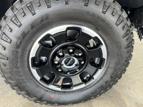 New 2025 Ford F250 Lariat w/ Lariat Ultimate Package image 28