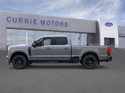 New 2025 Ford F250 XLT image 3