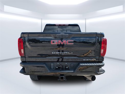 Used 2023 GMC Sierra 2500 Denali w/ Denali Black Diamond Edition image 4