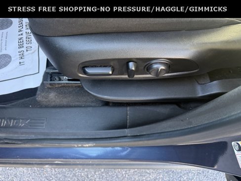 Used 2019 Chevrolet Equinox LT image 16