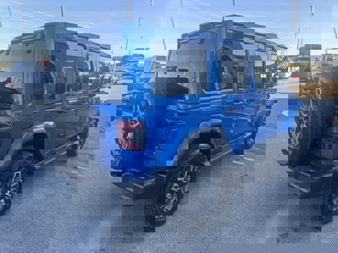 New 2025 Jeep Wrangler Unlimited Sahara w/ Technology Group image 7