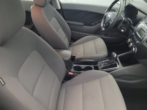 Used 2018 Kia Forte LX image 21