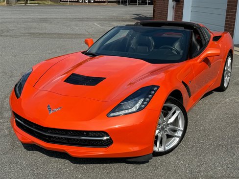 Used 2019 Chevrolet Corvette Stingray Coupe w/ 1LT image 9