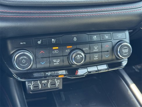 Used 2023 Dodge Durango R/T image 17
