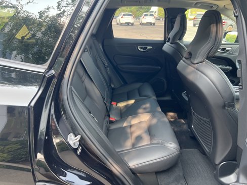 Certified 2025 Volvo XC60 B5 Ultra w/ Climate Package image 35