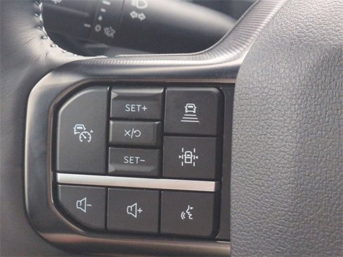 New 2026 Ford F350 4x4 Crew Cab DRW Super Duty image 26