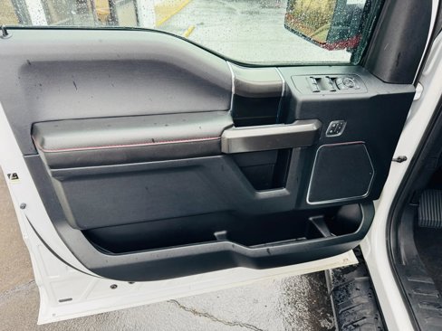 Used 2019 Ford F150 Lariat w/ Equipment Group 502A Luxury image 10