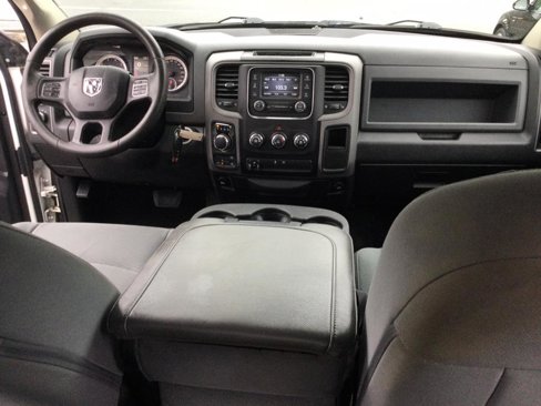 Used 2017 RAM 1500 Express image 16