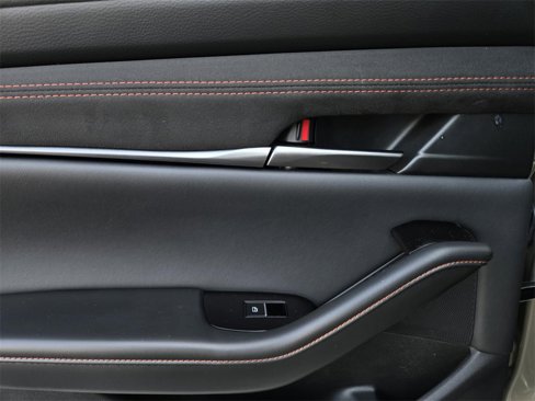 New 2025 MAZDA MAZDA3 s image 8