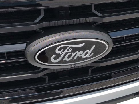 New 2025 Ford F150 XLT image 4