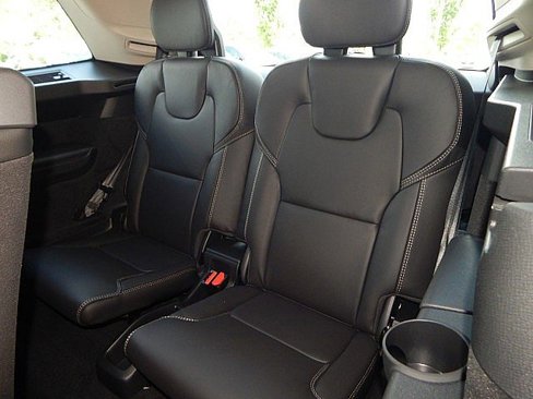 New 2026 Volvo XC90 B6 Ultra image 14