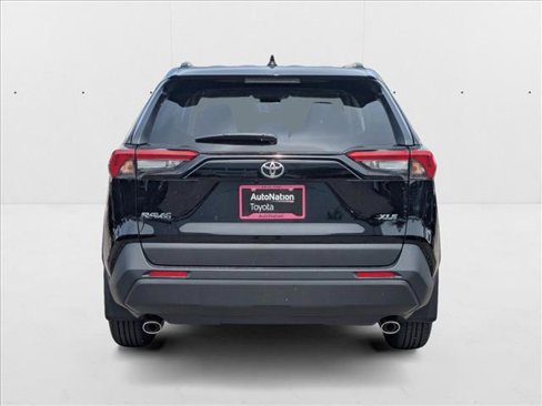 New 2025 Toyota RAV4 XLE image 7