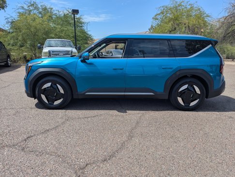 New 2026 Kia EV9 Wind image 5