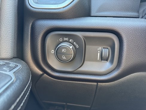 Certified 2023 RAM 2500 Big Horn w/ Level 1 Equipment Group image 19