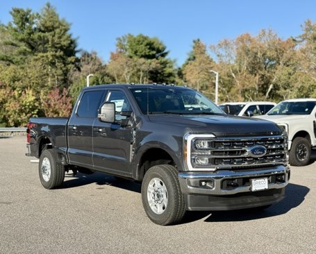 New 2026 Ford F350 XLT image 1