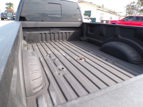 Used 2024 Ford F350 Lariat image 12